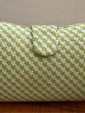 Banana Republic green woven clutch